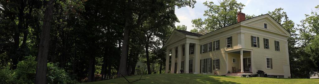 Oakcliff Bed And Breakfast Halfmoon Экстерьер фото