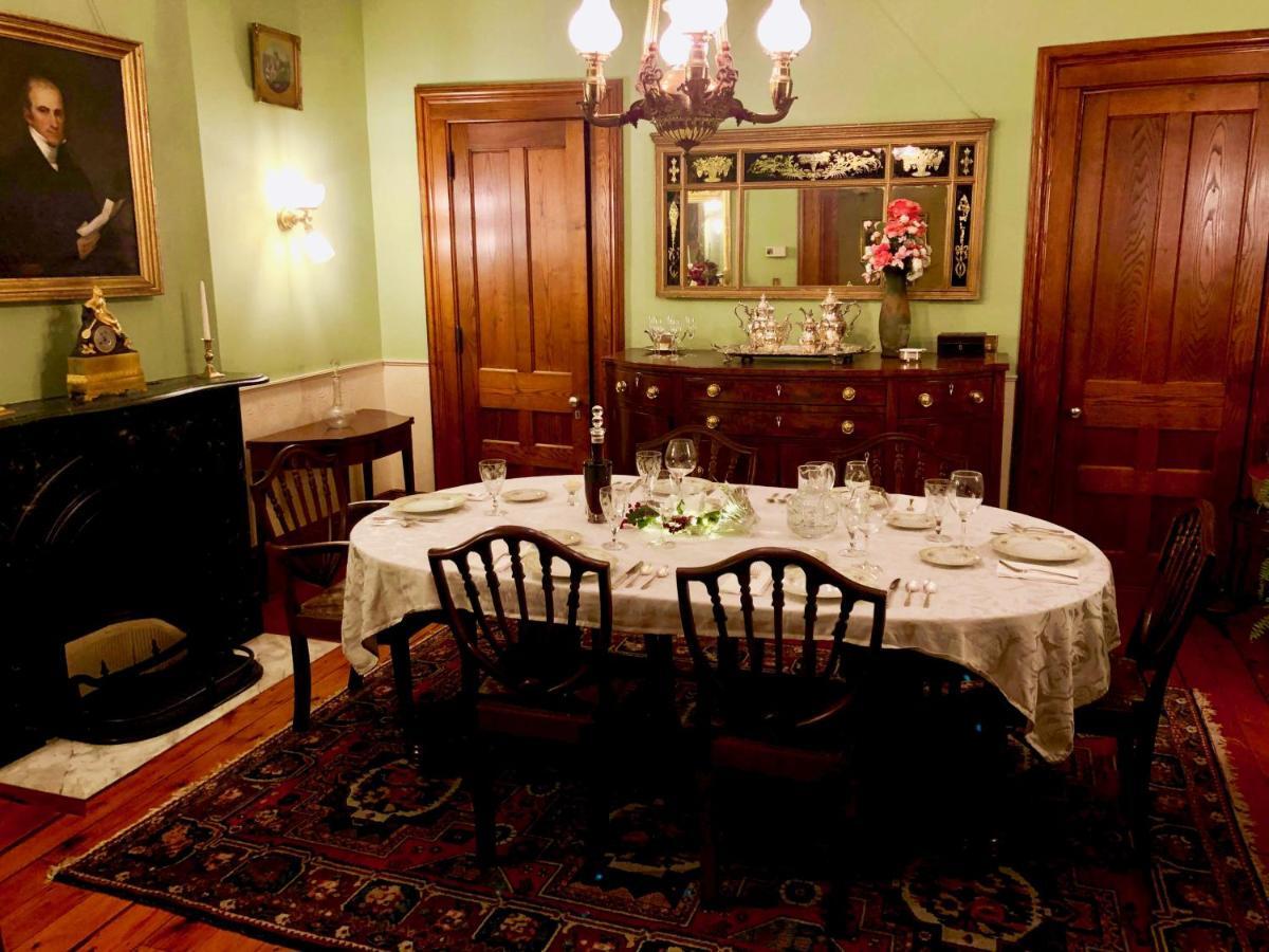 Oakcliff Bed And Breakfast Halfmoon Экстерьер фото